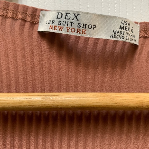 Very flattering pleated rusty tank DEX brand - Picture 3 of 4